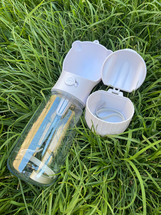 Botella de Agua 500 ml con Compartimento de Alimento – Paseos Más Cómodos